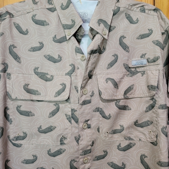 Ocean Cost Patterned Button-Up Shirt - Picture 4 of 10